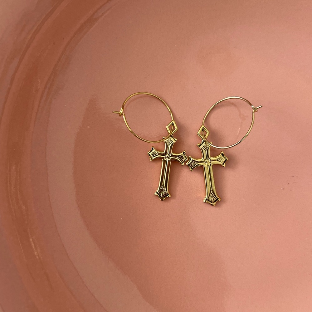 Luv AJ Isidore Cross Hoops